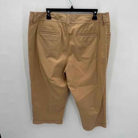Coldwater Creek NWT Bi Stretch Novelty Twill Cropped Pants Khaki // 18 - Picture 8 of 10